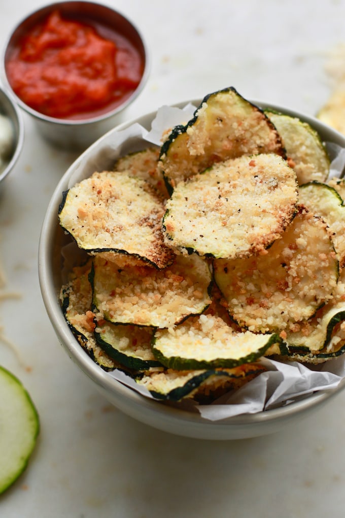 Easy Oven Baked Parmesan Zucchini Chips - vegan and gluten free