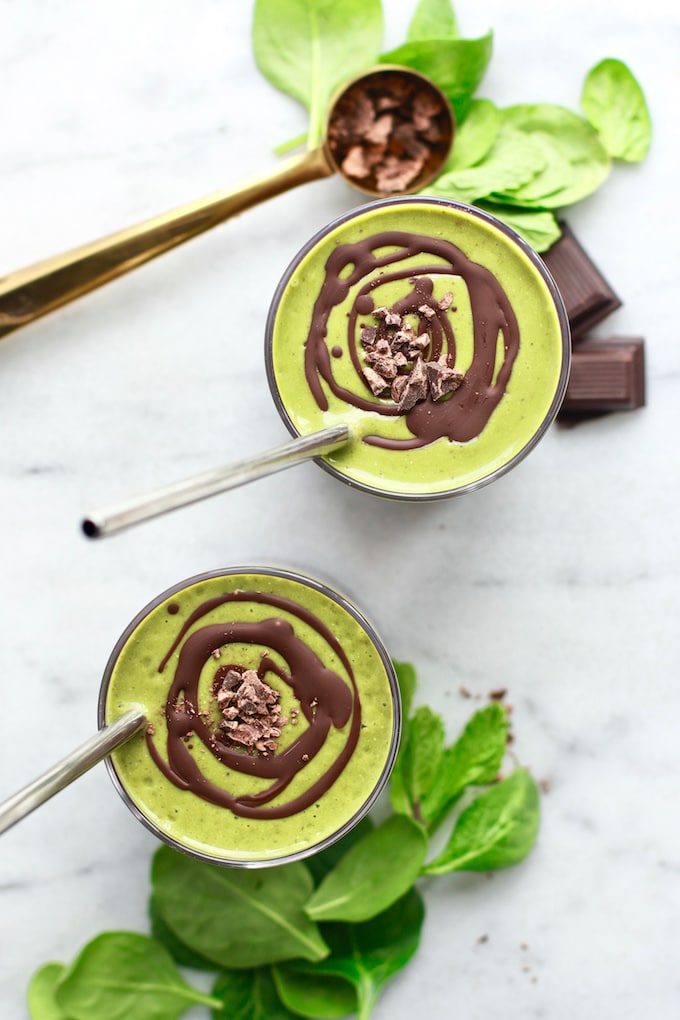 Delicious VeganMint Chocolate Green Protein Smoothie Recipe | Nutrition in the Kitch