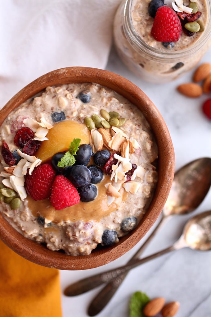 Fruit-Filled Protein-Packed Overnight Quinoa & Oats via Nutritionist in the Kitch // Gluten Free & Vegan
