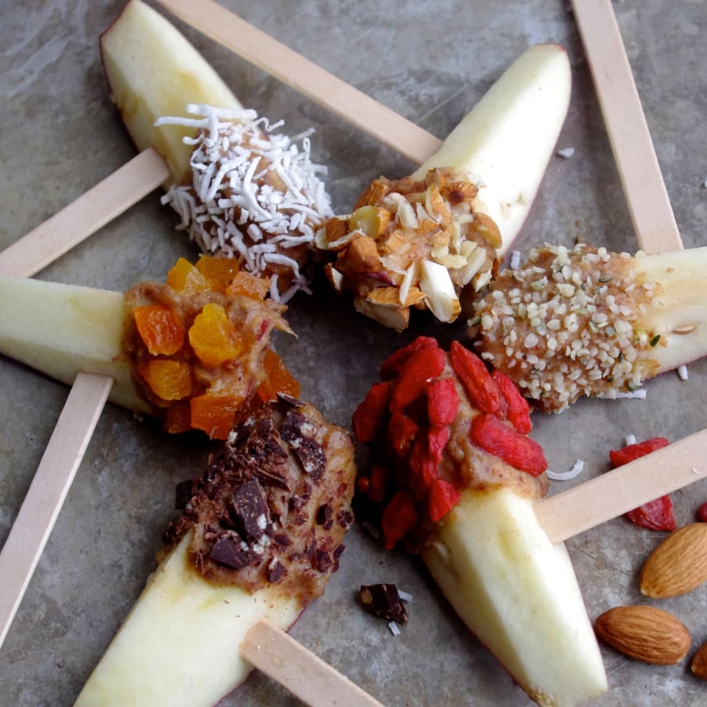 "Caramel" Dipped Superfood Apple Treats for a Healthy Halloween via Nutritionist in the Kitch
