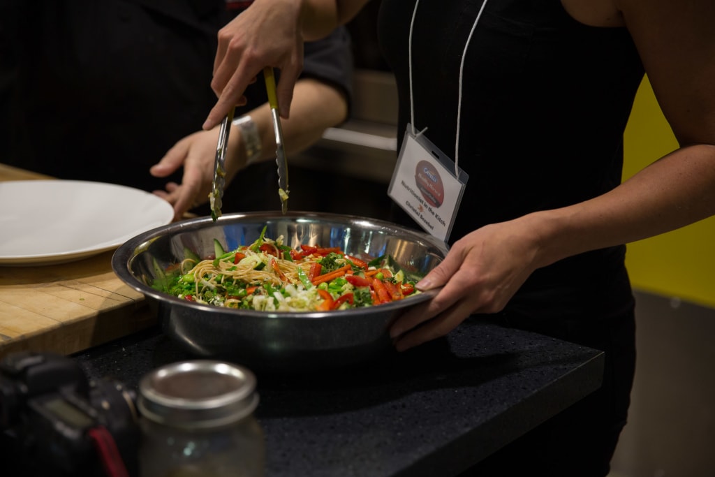 NITK Gets Cooking With Catelli & Chef Lynn Crawford // Chilled Noodle Salad with Ginger Wasabi Dressing