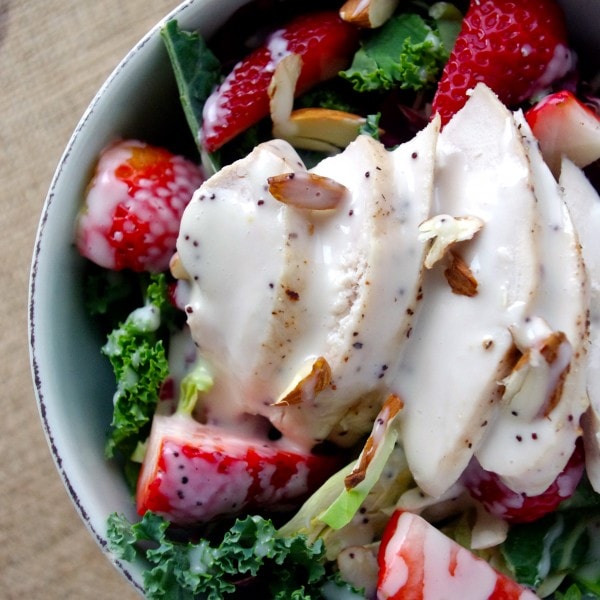 Strawberry Kale Slaw Chicken Salad with Poppyseed Dressing :: Sweet & Savoury Spring Recipes via Nutritionist in the Kitch