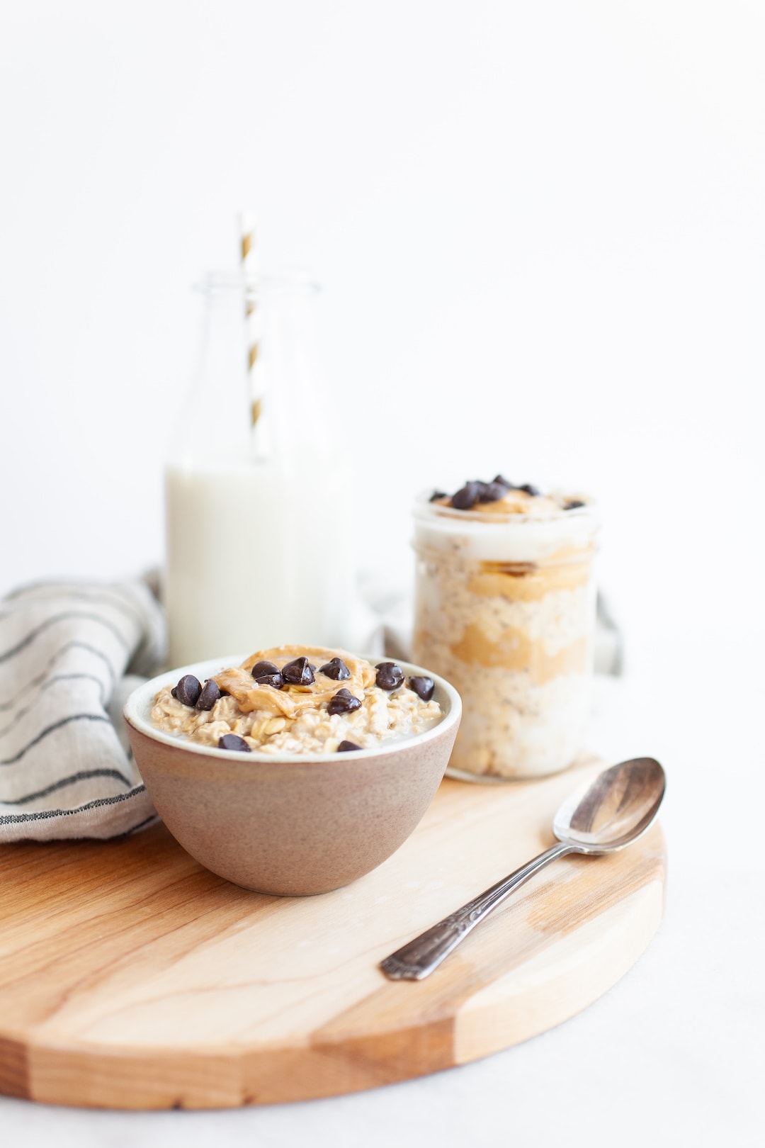 Amazing Vegan Protein-Packed Cookie Dough Overnight Oats