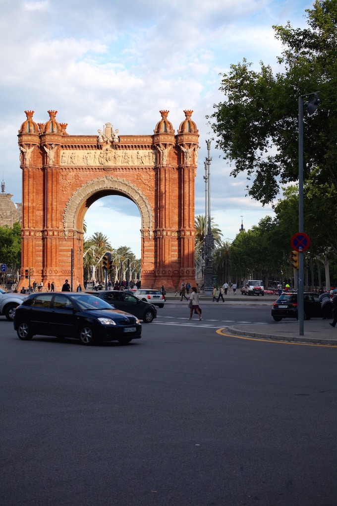 NITK's Healthy Barcelona City Guide - Arc de Triomf