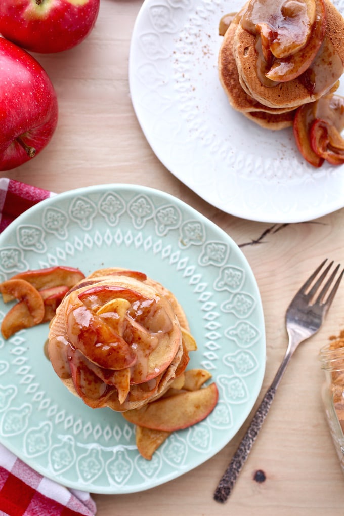 Healthy Apple Caramel Pancakes (GF & DF) via Nutritionist in the Kitch
