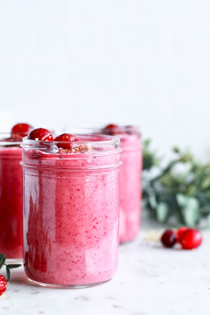 This healthy cranberry smoothie recipe has delicious festive flavours and works to detox the body around the holiday season! It is dairy freee and gluten free and boost digestion with it's whole food ingredients including pear, ginger, cinnamon, and collagen protein! 