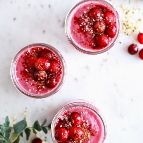 This healthy cranberry smoothie recipe has delicious festive flavours and works to detox the body around the holiday season! It is dairy freee and gluten free and boost digestion with it's whole food ingredients including pear, ginger, cinnamon, and collagen protein!