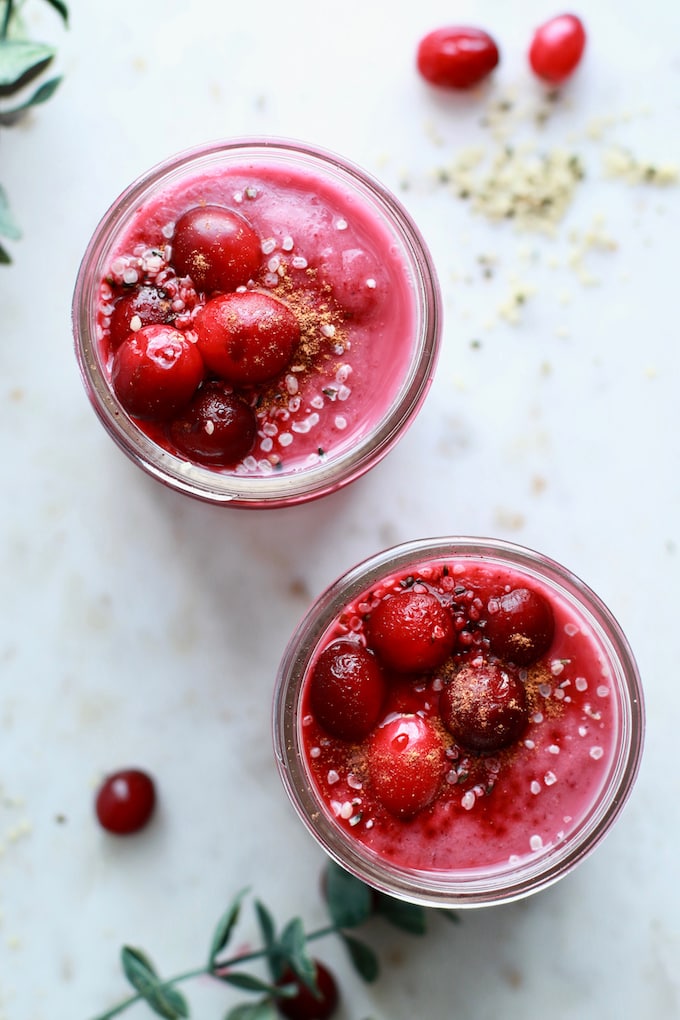 This healthy cranberry smoothie recipe has delicious festive flavours and works to detox the body around the holiday season! It is dairy freee and gluten free and boost digestion with it's whole food ingredients including pear, ginger, cinnamon, and collagen protein! 