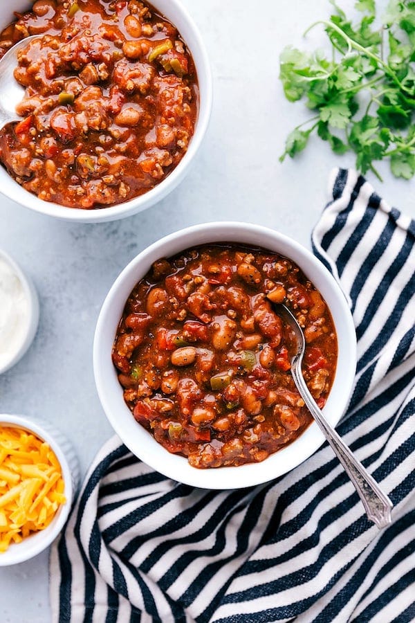 10 Easy and Healthy Crockpot Recipes | Crockpot Chili
