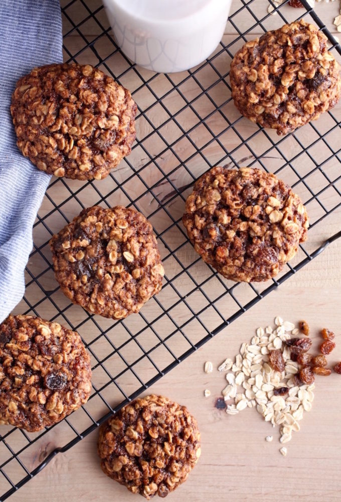 9 Surprisingly Healthy Gluten Free Oatmeal Raisin Cookies