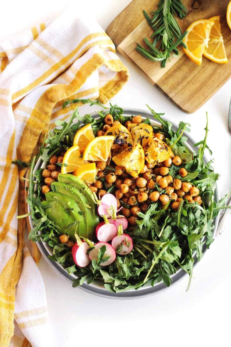 12 Healthy 20-Minute (or less!) Dinner Recipes - Arugula Salad with Lemon Chickpeas via Rhubarbarians