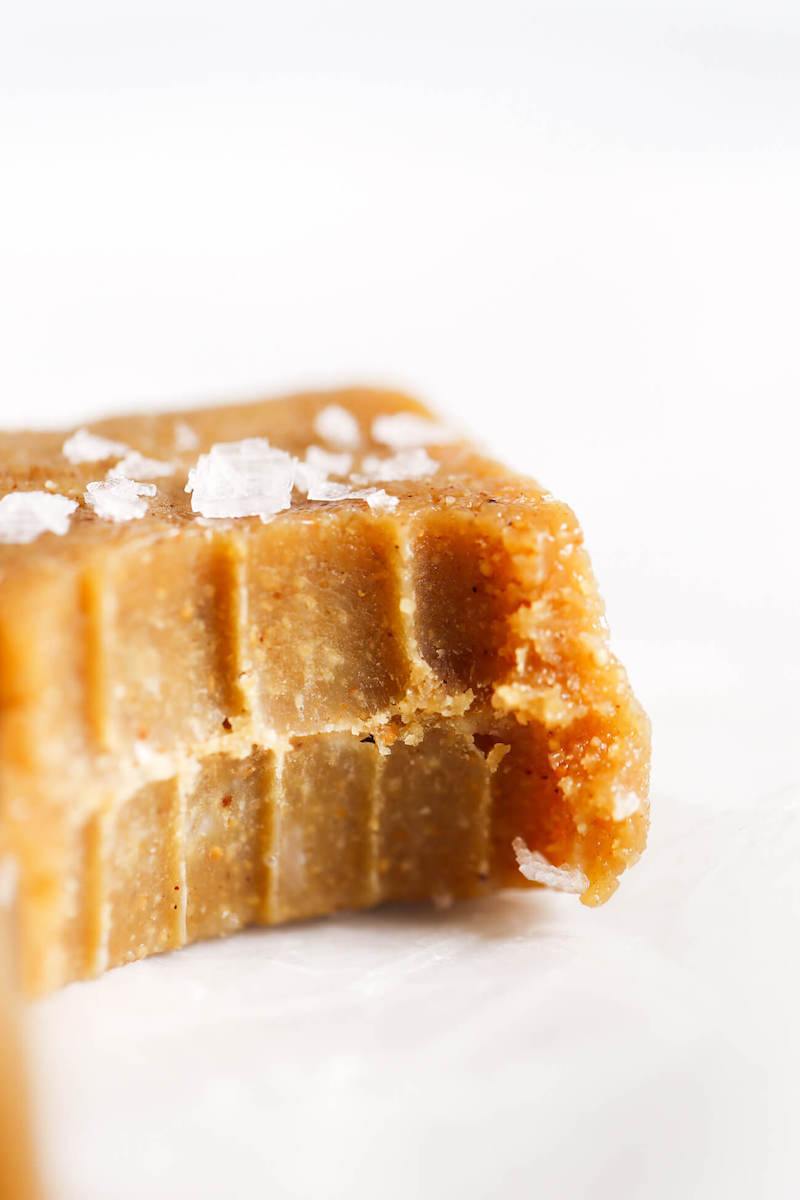 18 Healthy Gluten Free Halloween Treats - Cashew Butter Fudge