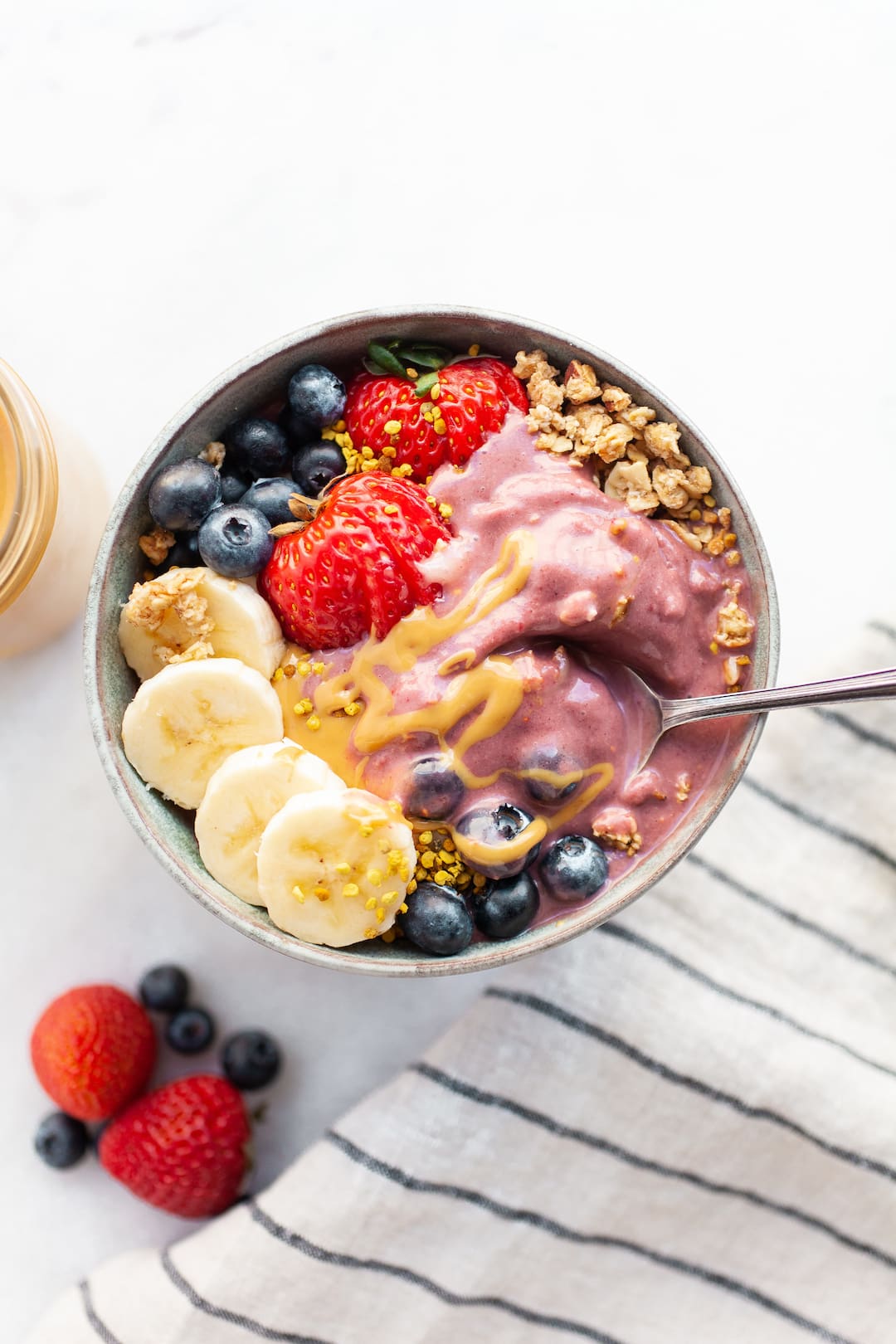 Simple and Easy Peanut Butter Acai Bowl - Gluten Free, Vegan