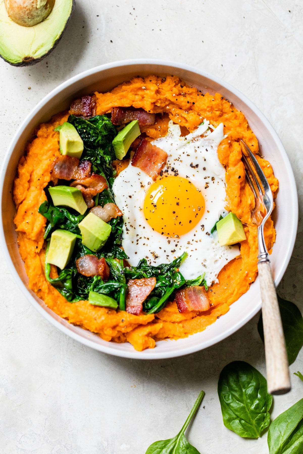 17 Low FODMAP Breakfast Ideas - Savory Sweet potato breakfast bowls