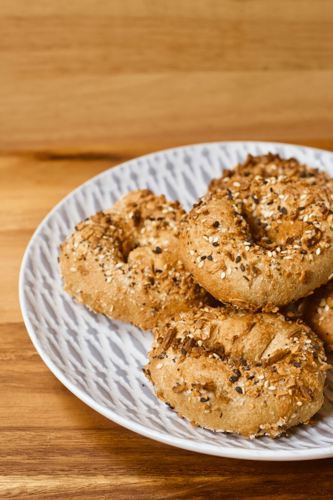 image of a plate topped with air fryer bagels