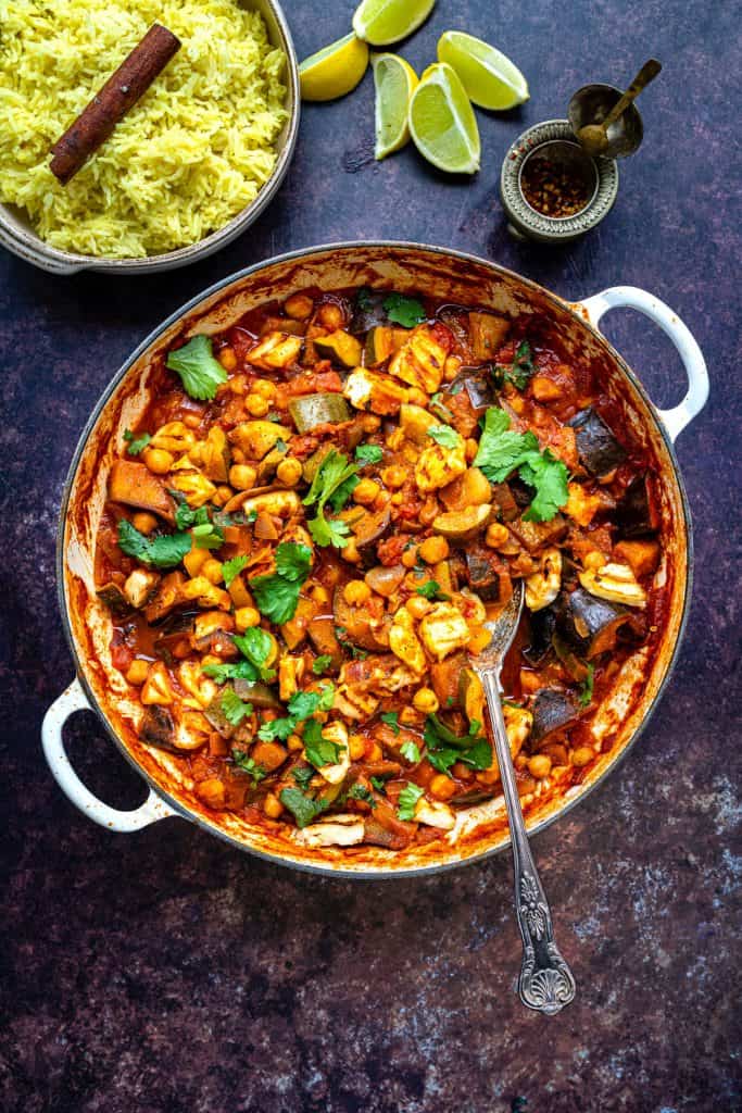 Hearty Vegetable Curry with Chickpeas, Aubergines, and Halloumi