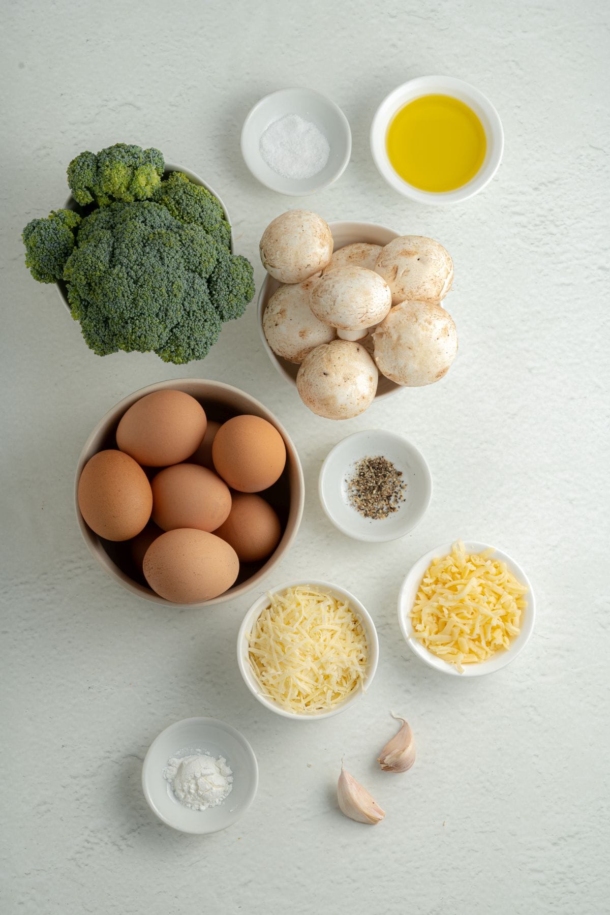 Keto Broccoli & Mushroom Egg Muffins ingredients