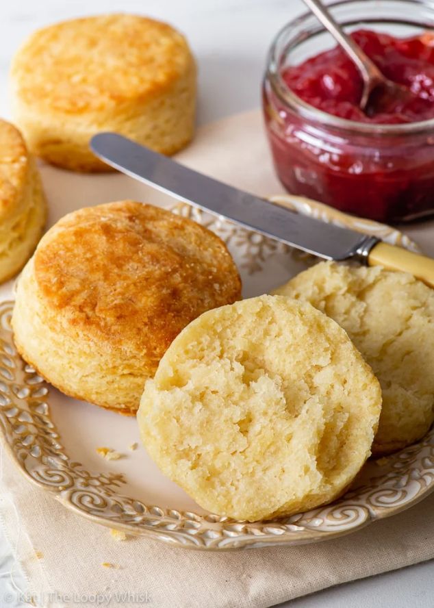 Extra Flaky Gluten-Free Buttermilk Biscuits