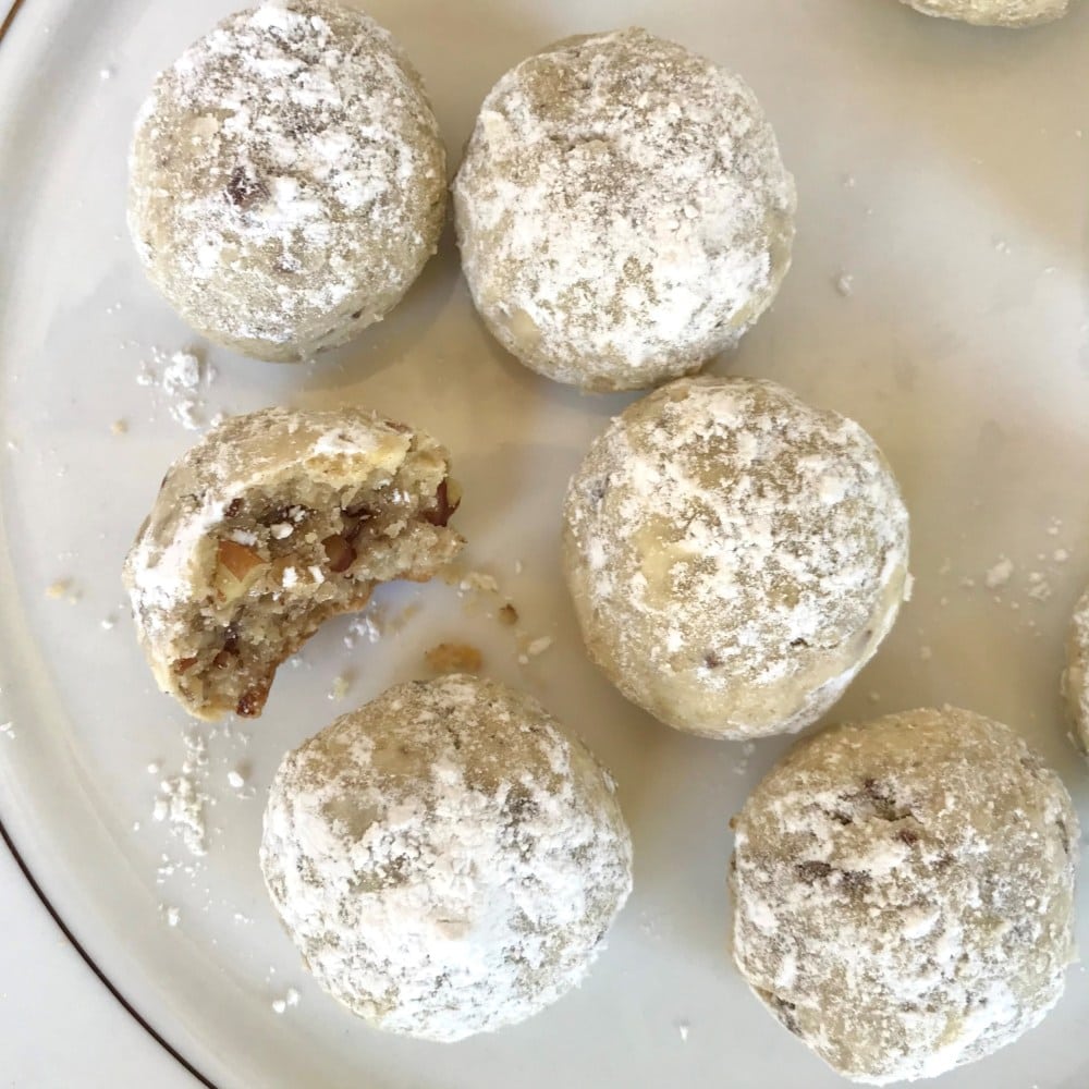 Italian Snowball Cookies