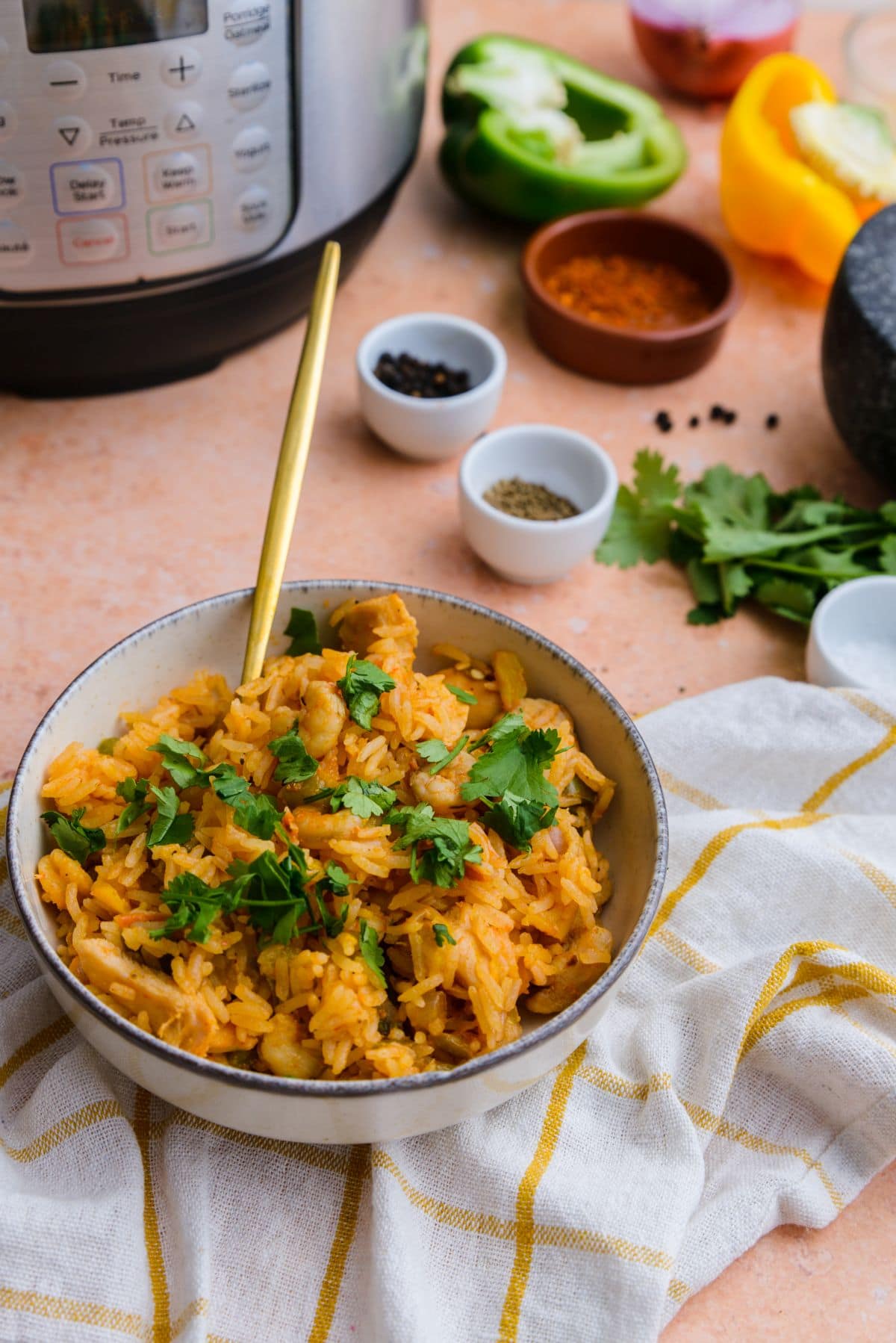 Instant pot chicken and shrimp spanish rice 1