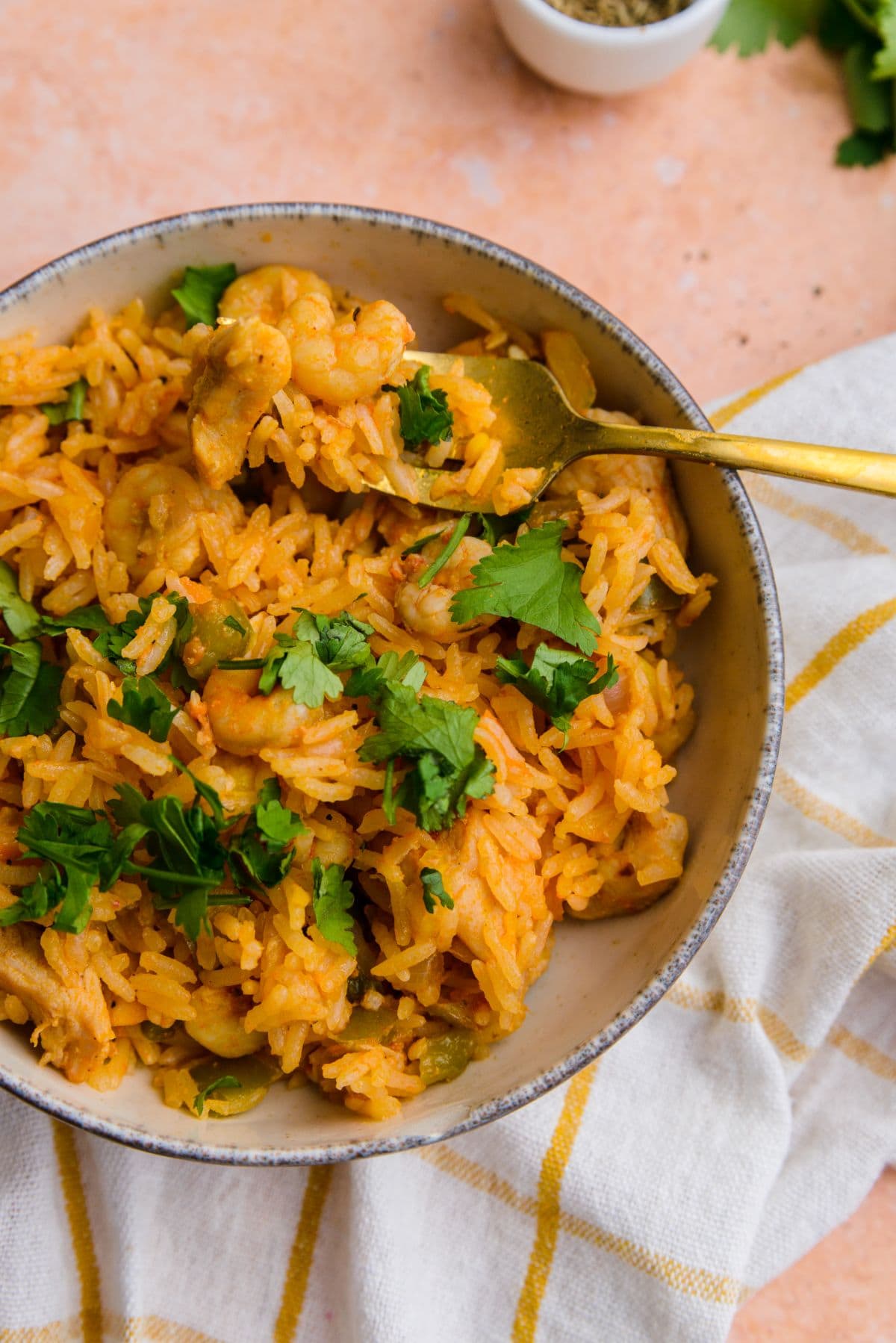 Instant pot chicken and shrimp spanish rice 3